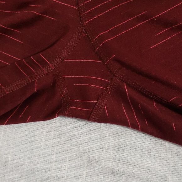 Champion. EUC.  Burgandy Athletic Leggings Size S. - Picture 4 of 11